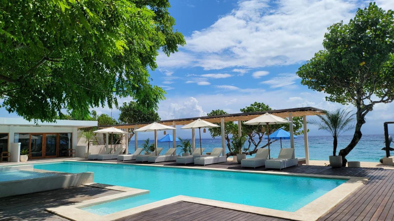 Amp Beach House Toyapakeh Ngoại thất bức ảnh